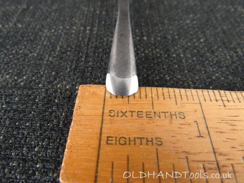 HENRY TAYLOR Fishtail Carving Gouge - 3/8 inch