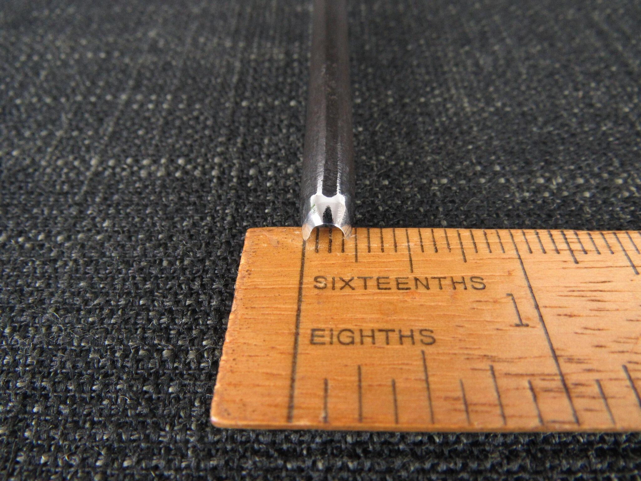 SJ ADDIS London 3/16 inch No 10 Deep Carving Gouge - 5mm