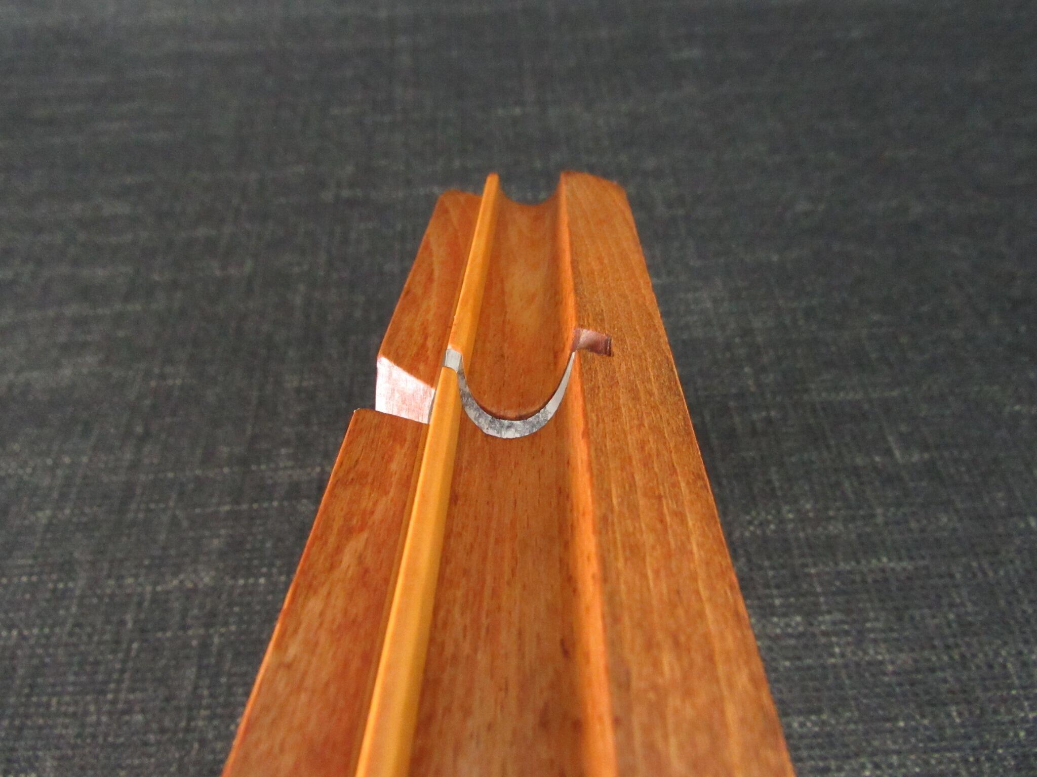 T HEWITT 5/8 inch Side Bead Moulding Plane