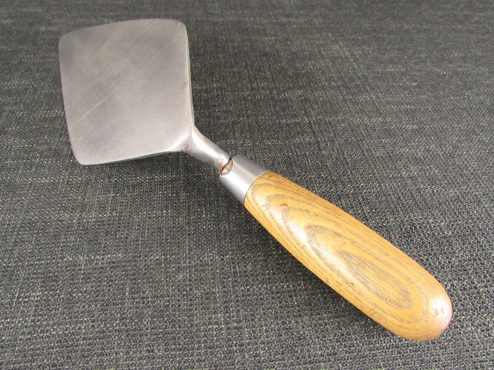 Vintage Left Handed WHS BRADES 2030 Bricklayers Trowel 10 inch *SOLD*