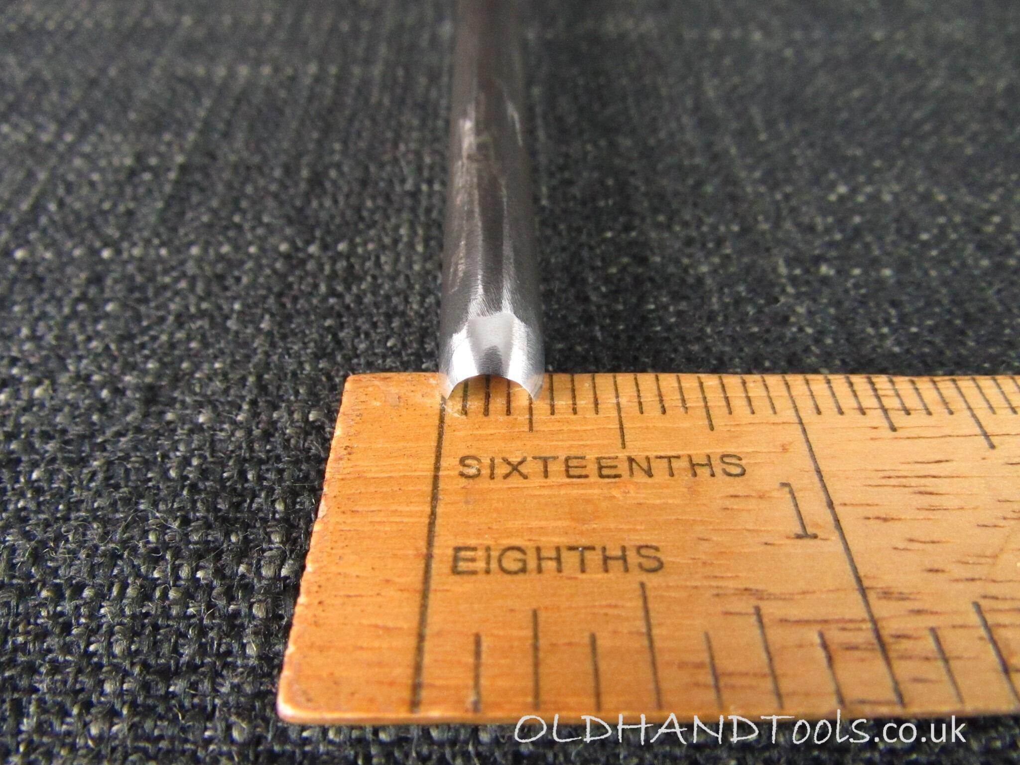 JB ADDIS 1/4 inch No 9 Carving Gouge