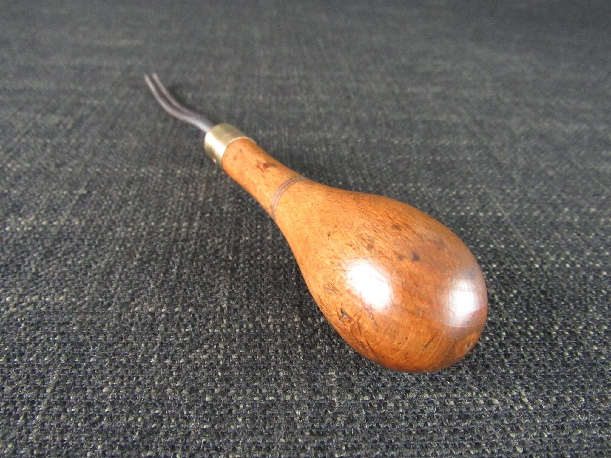 DIXON No 3 Edge Shave