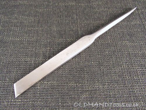 MITCHELL Striking Knife
