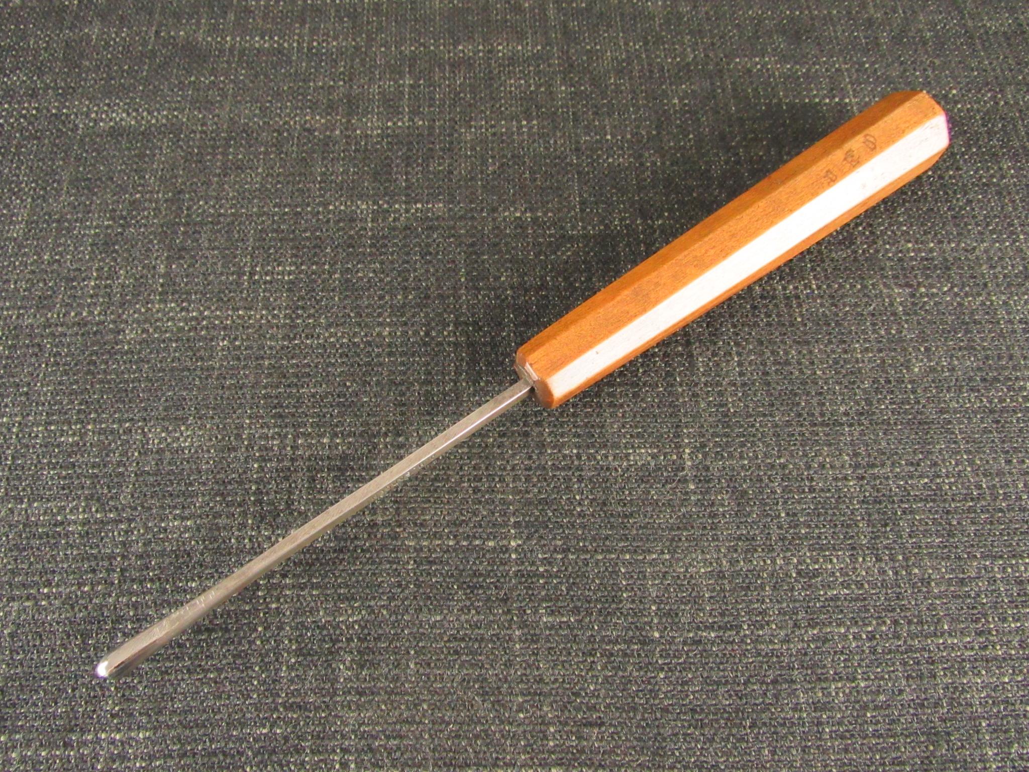 JH SARGENT Fishtail Carving Gouge - 1/4 inch