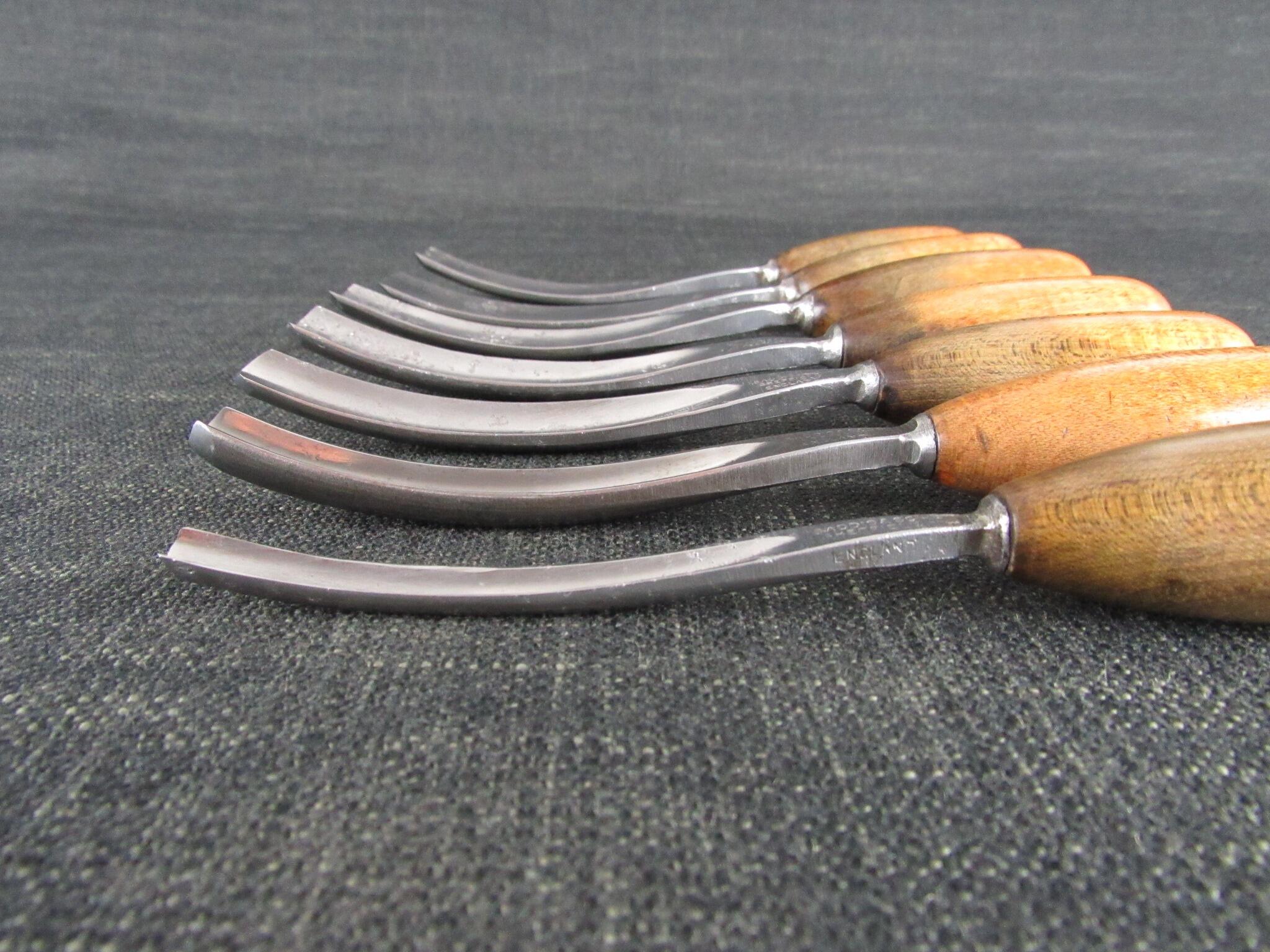 7 JB ADDIS Curved or Sow Back Carving Gouges