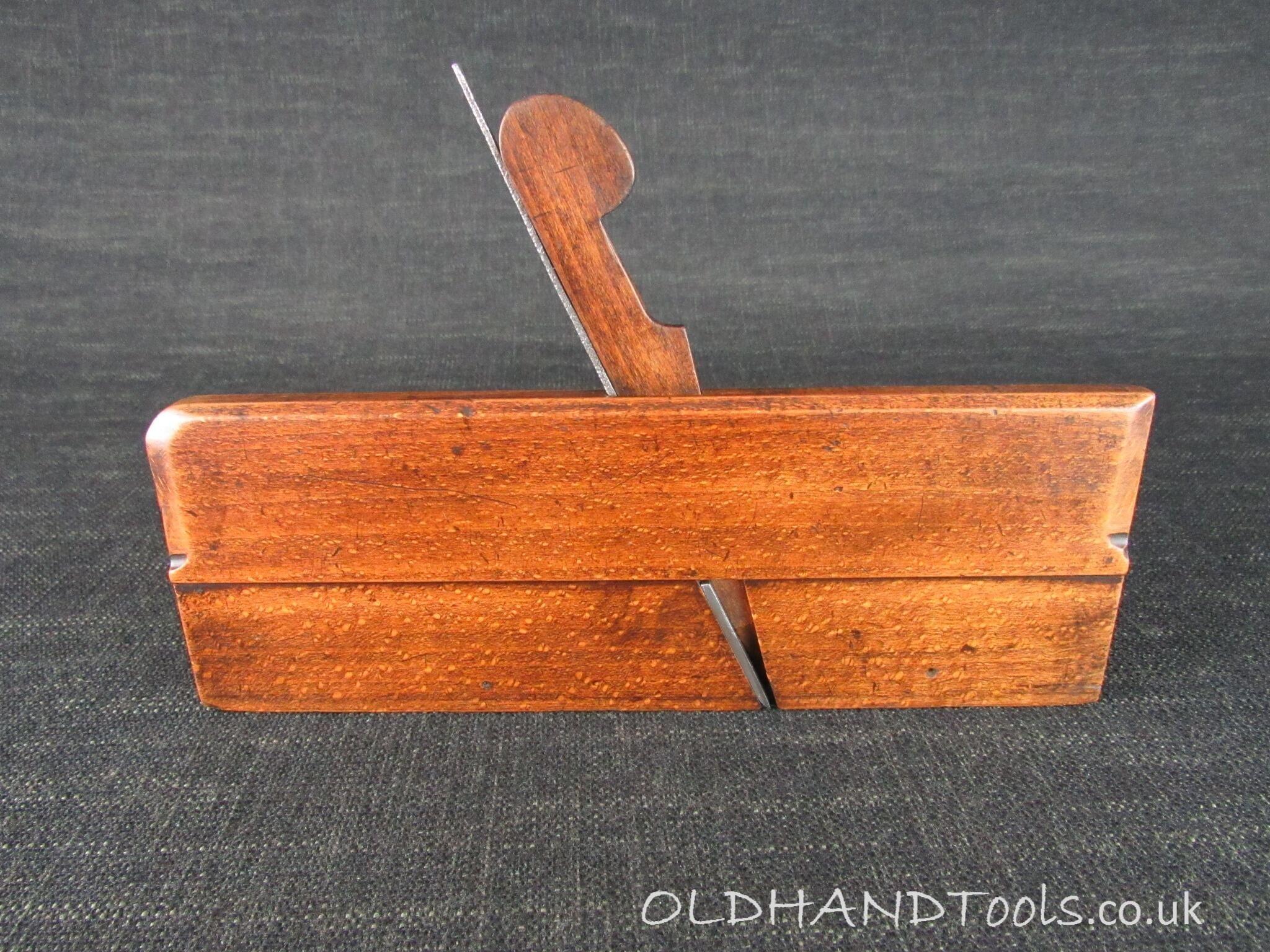 DEELEY No 2 Hollow Moulding Plane - Cabinet Pitch