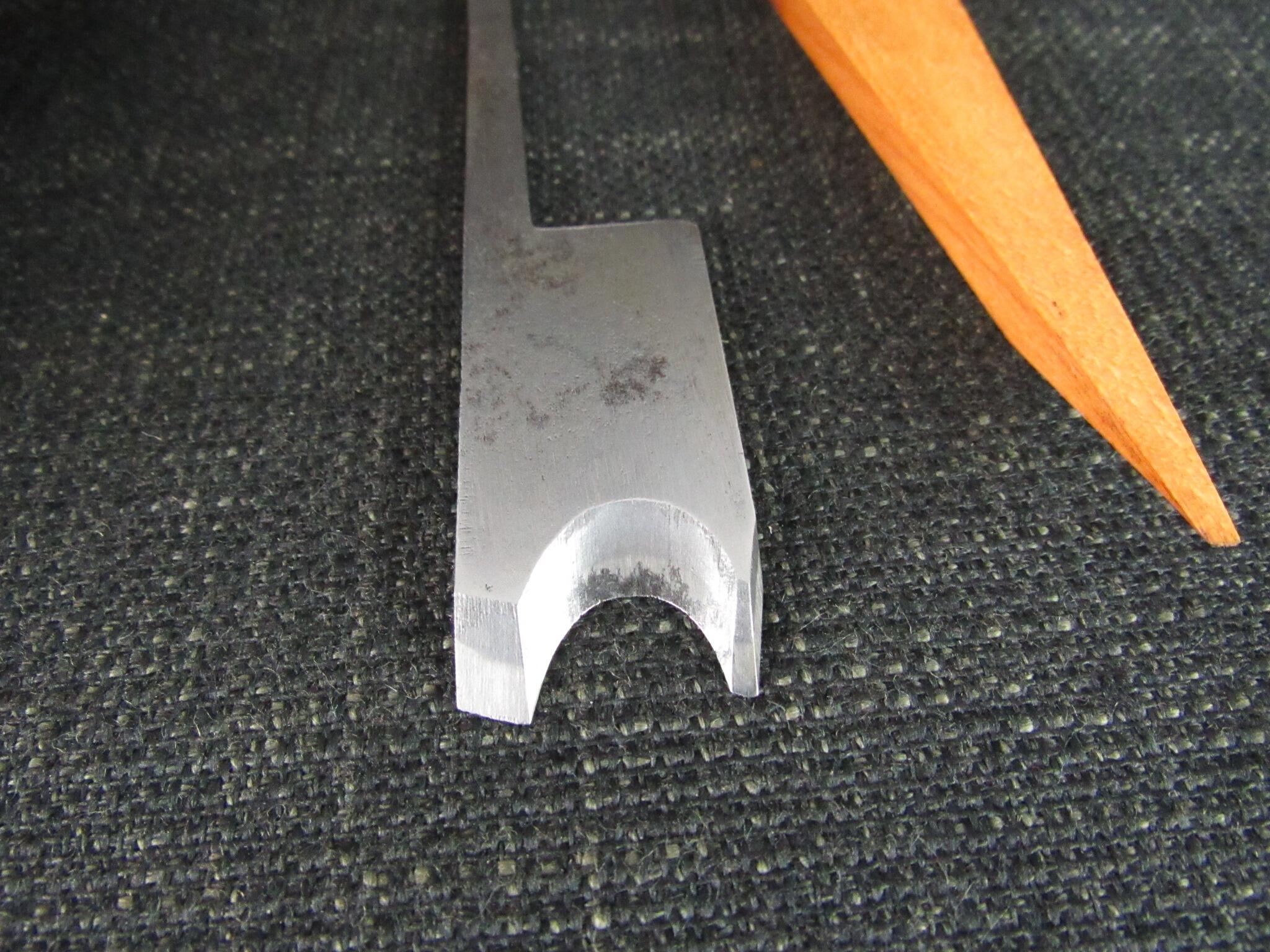 T HEWITT 5/8 inch Side Bead Moulding Plane
