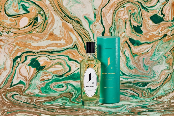 Pictured: Agua Vetiver by Claus Porto