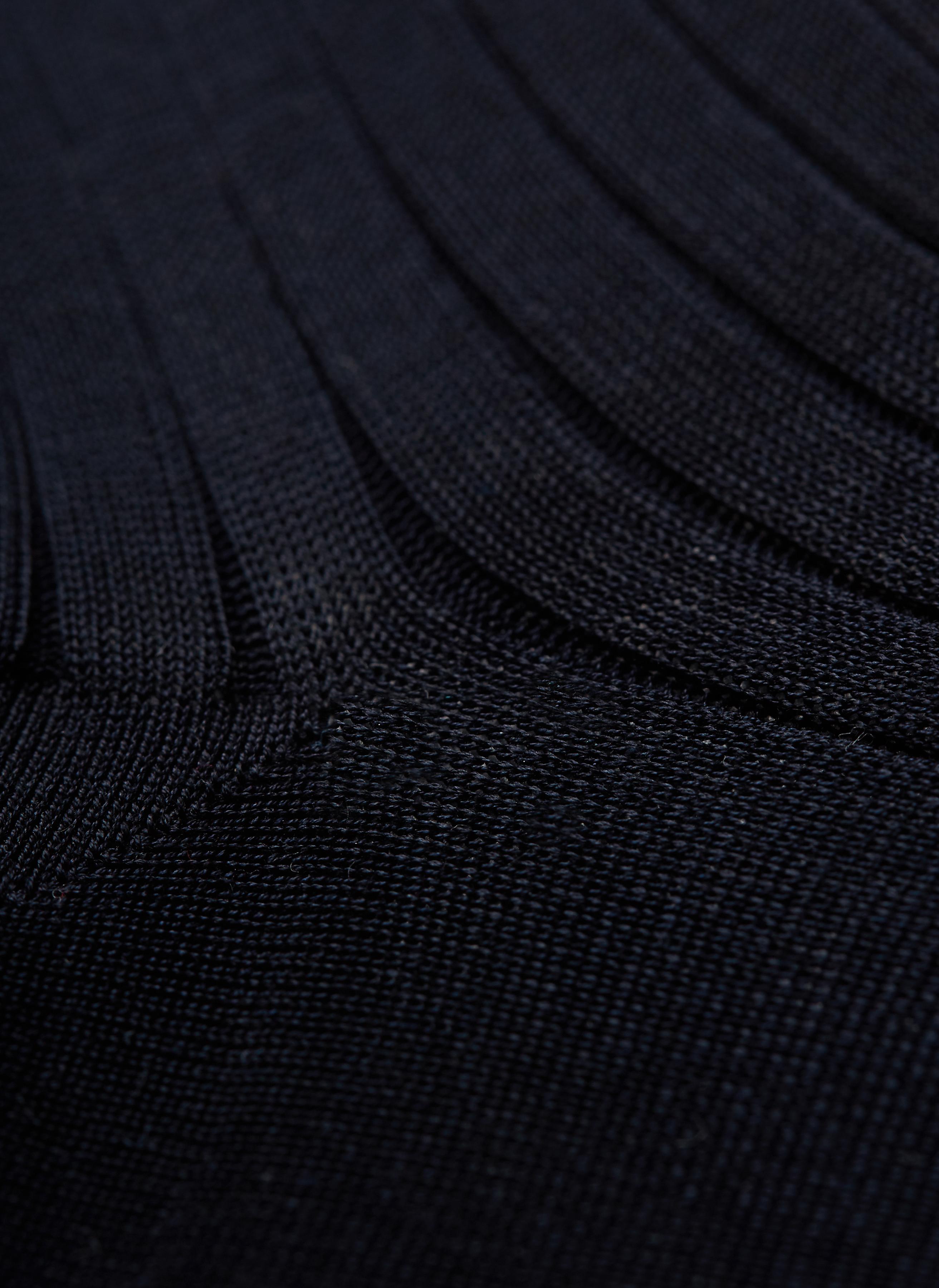 Bresciani cotton socks in black colour. Large view