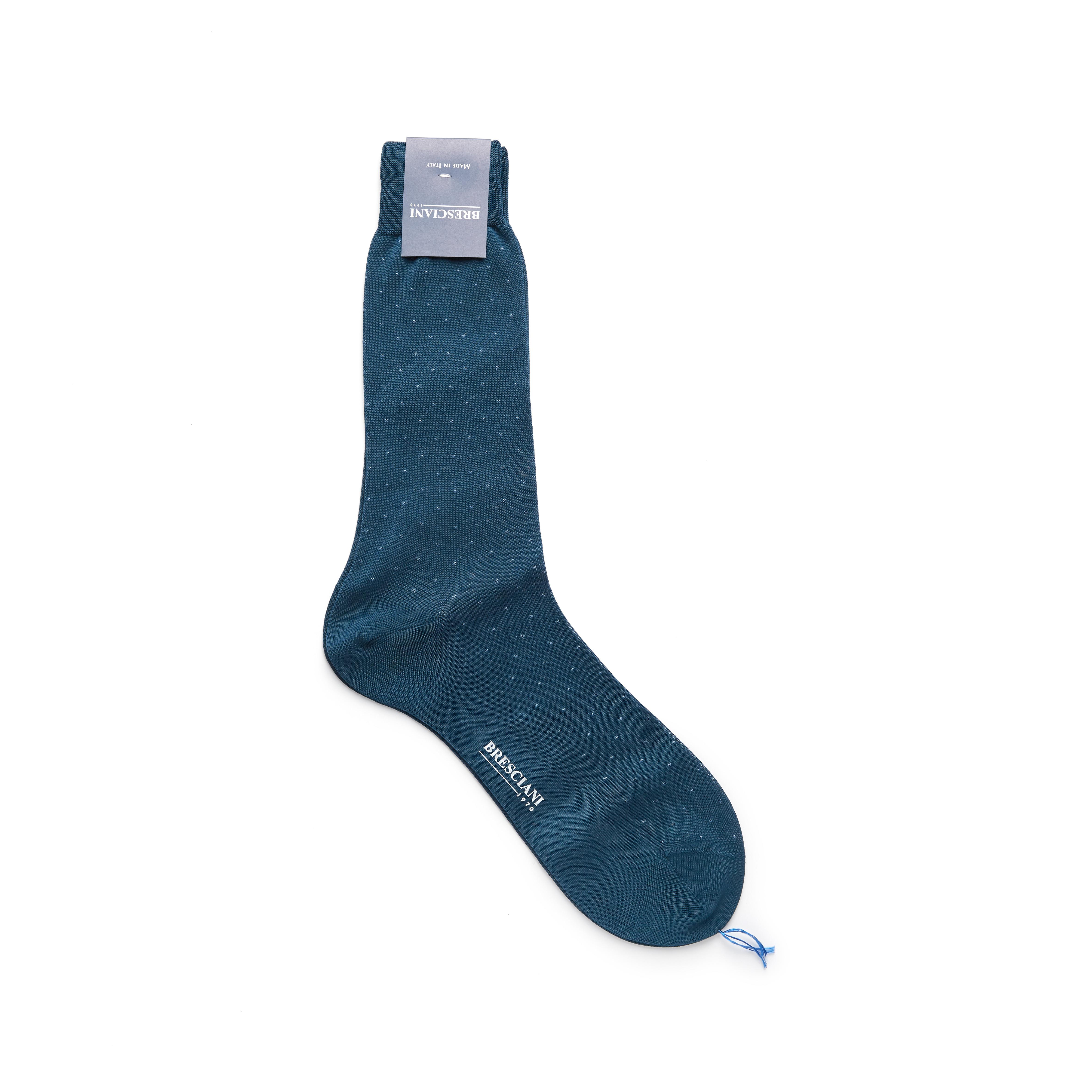 Bresciani-over-the-calf-cotton-socks-in-Microdots pattern in Blue 1