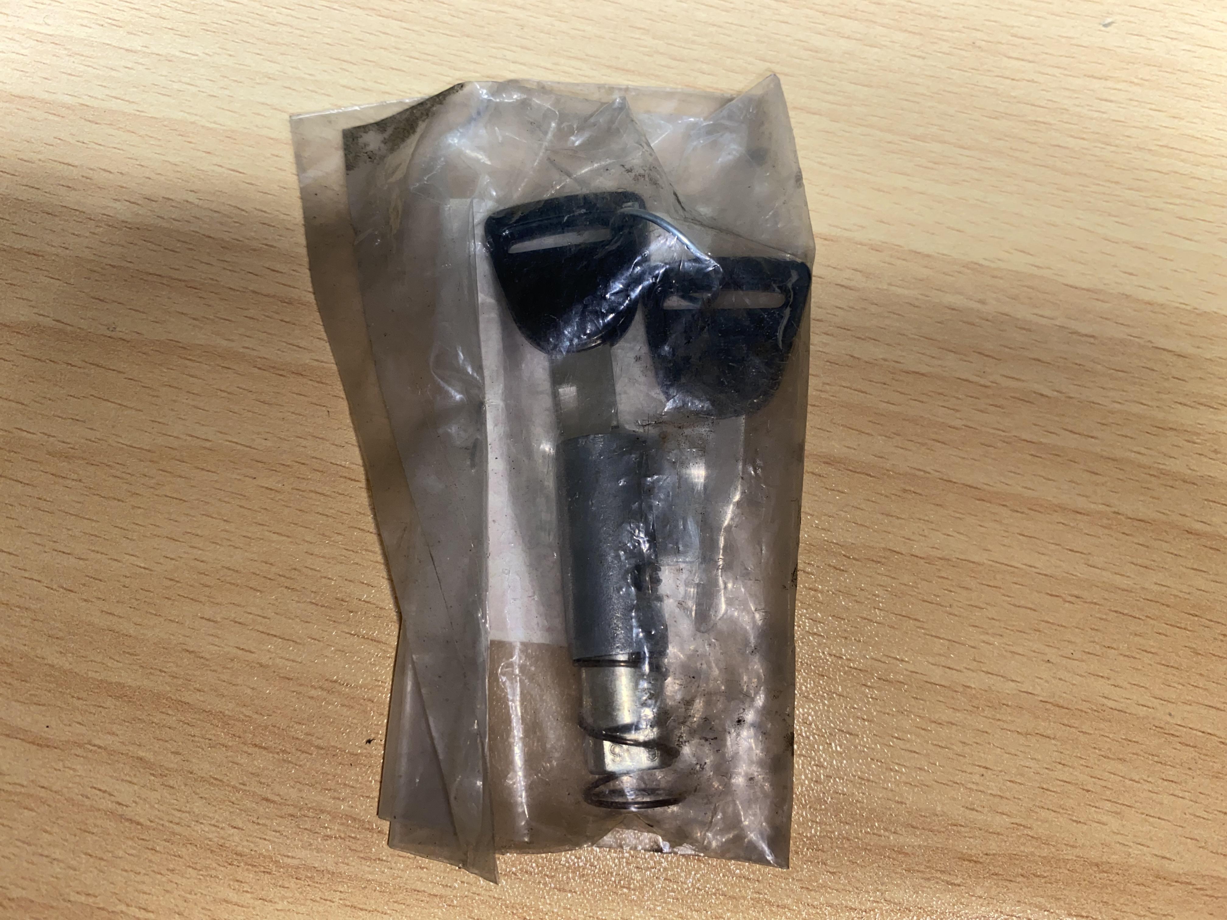 GENUINE STEERING LOCK ASSY WITH GEUINE KAWASAKI KEY PLEASE SEE