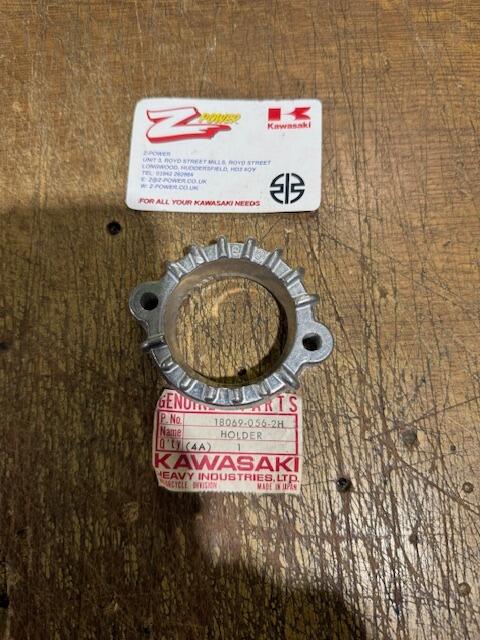 KAWASAKI 