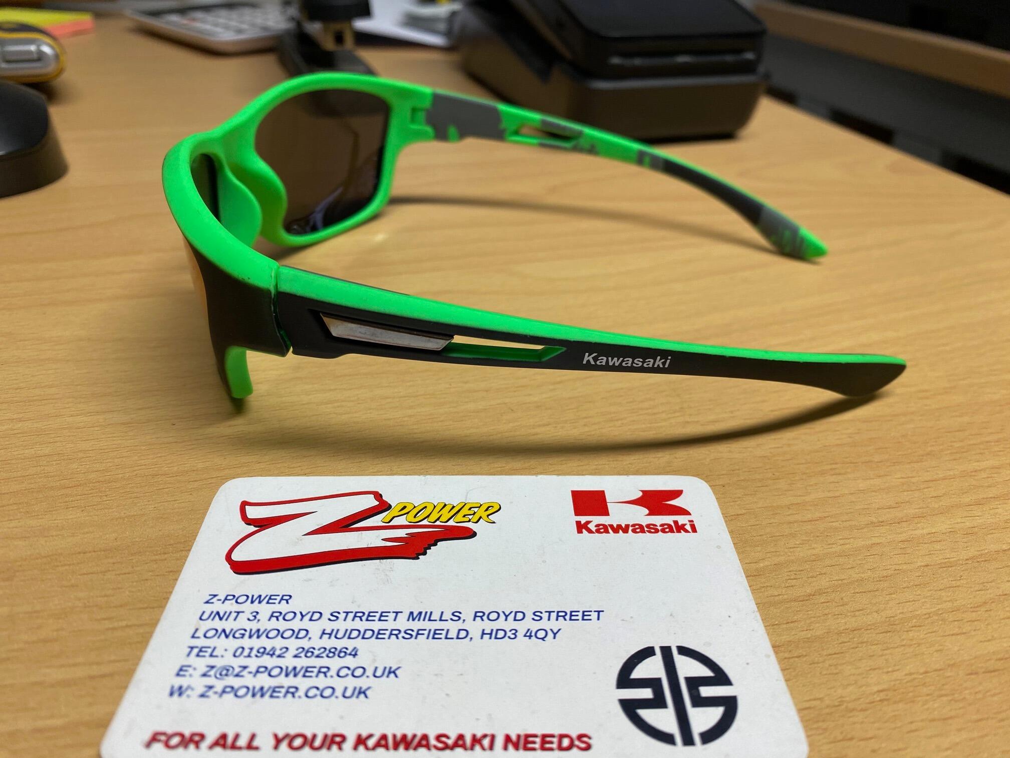 ZO-3 (green） KAWASAKI SUNGLASSES (GREEN)