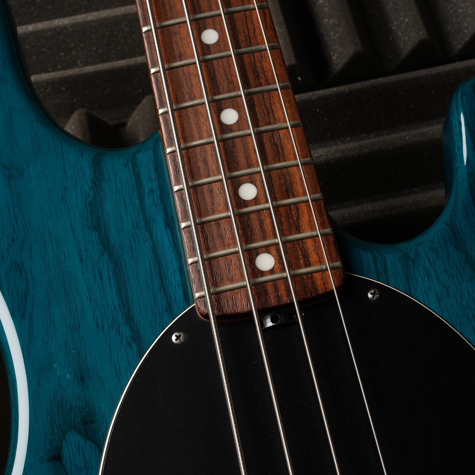 Ernie Ball Music Man StingRay 4 H 1997 - Trans Teal