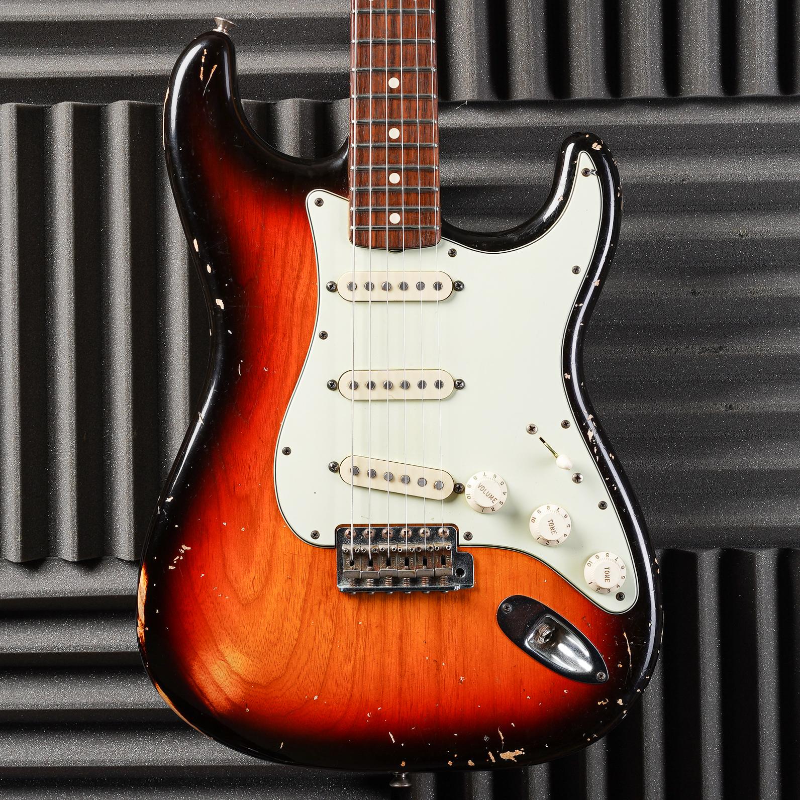 Fender Custom Shop Flash Coat 60s Stratocaster 3 Tone Sunburst