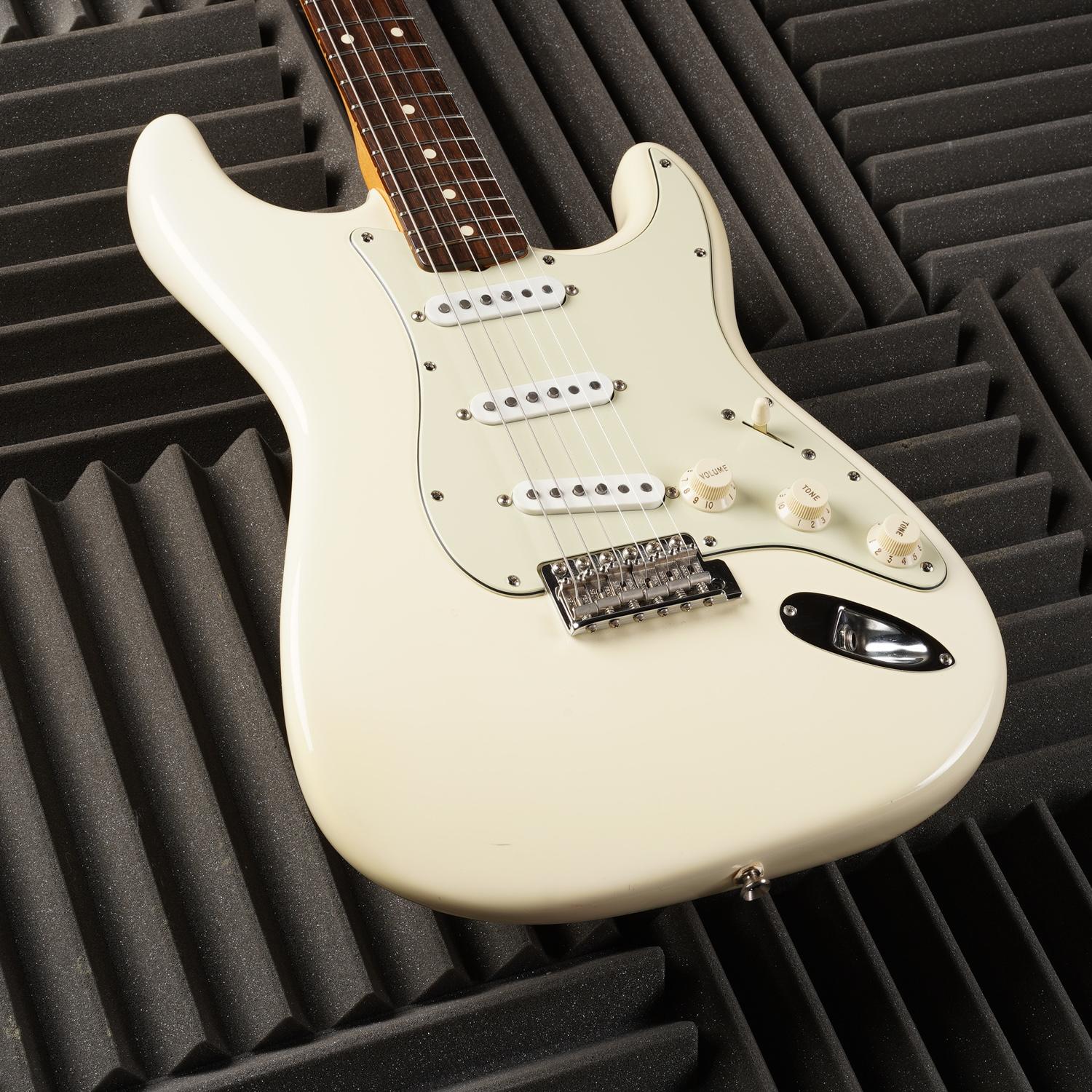Fender American Vintage '62 Stratocaster 2000 - 2012 Olympic White