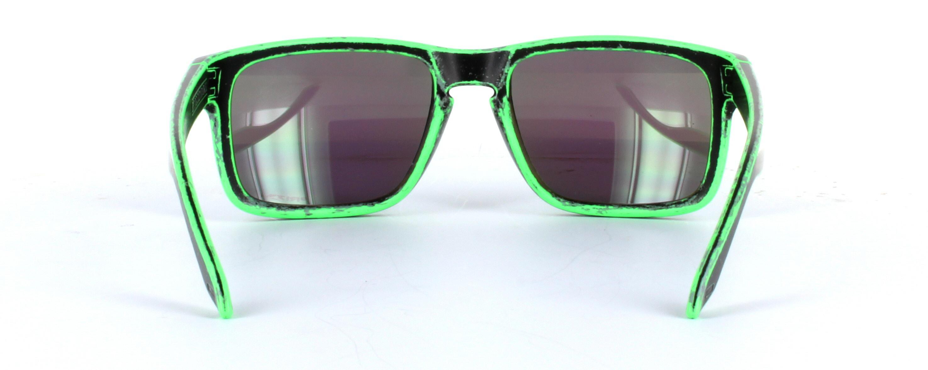 Oakley (9102) Black Full Rim Plastic Sunglasses - Image View 3