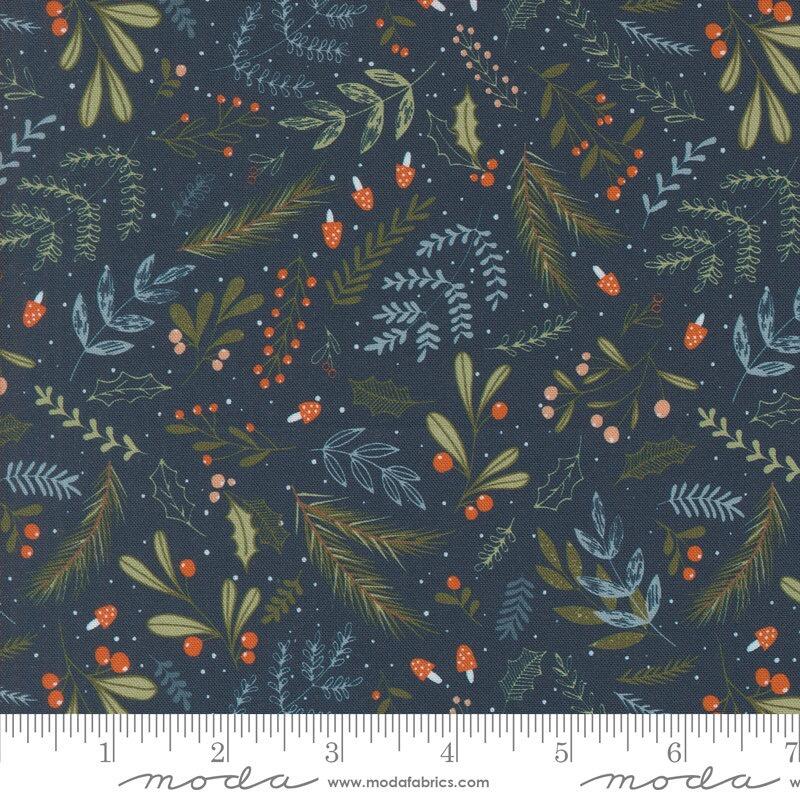Moda Purrfect Christmas - Holly and Pine Midnight