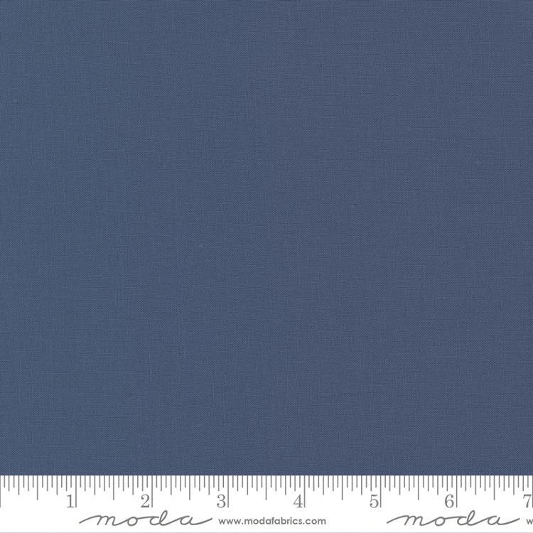 Moda Bella Solids 9900-218 Indigo