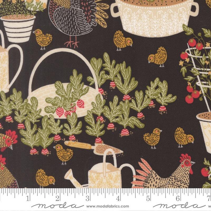 Moda The Henhouse - Hens in the Garden Iron