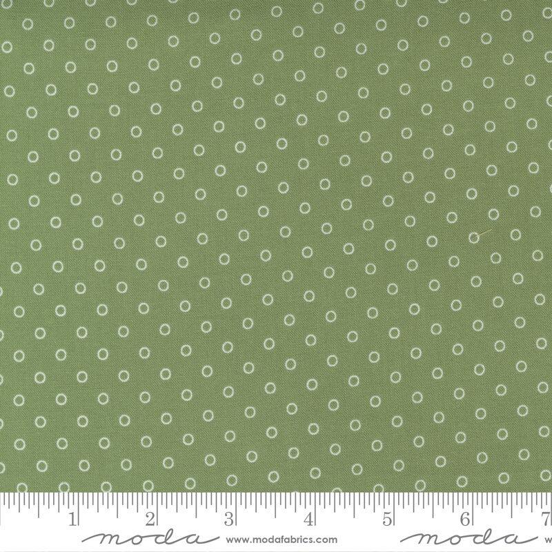 Moda Nantucket Summer - Smitten Dot Grass