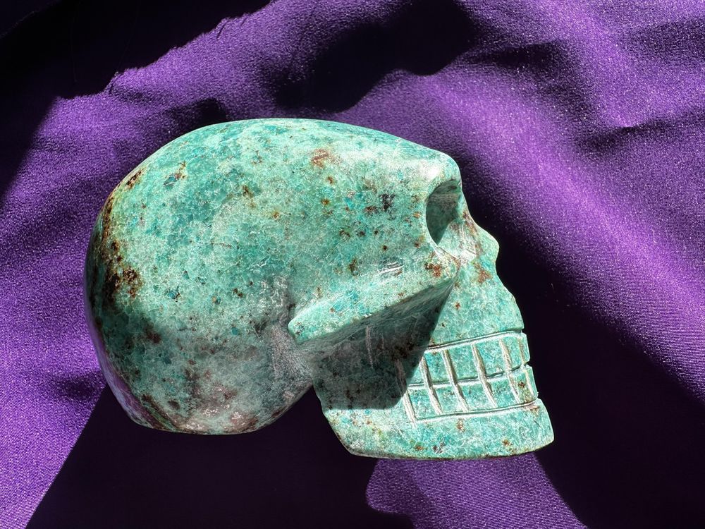 Chrysocolla Skull