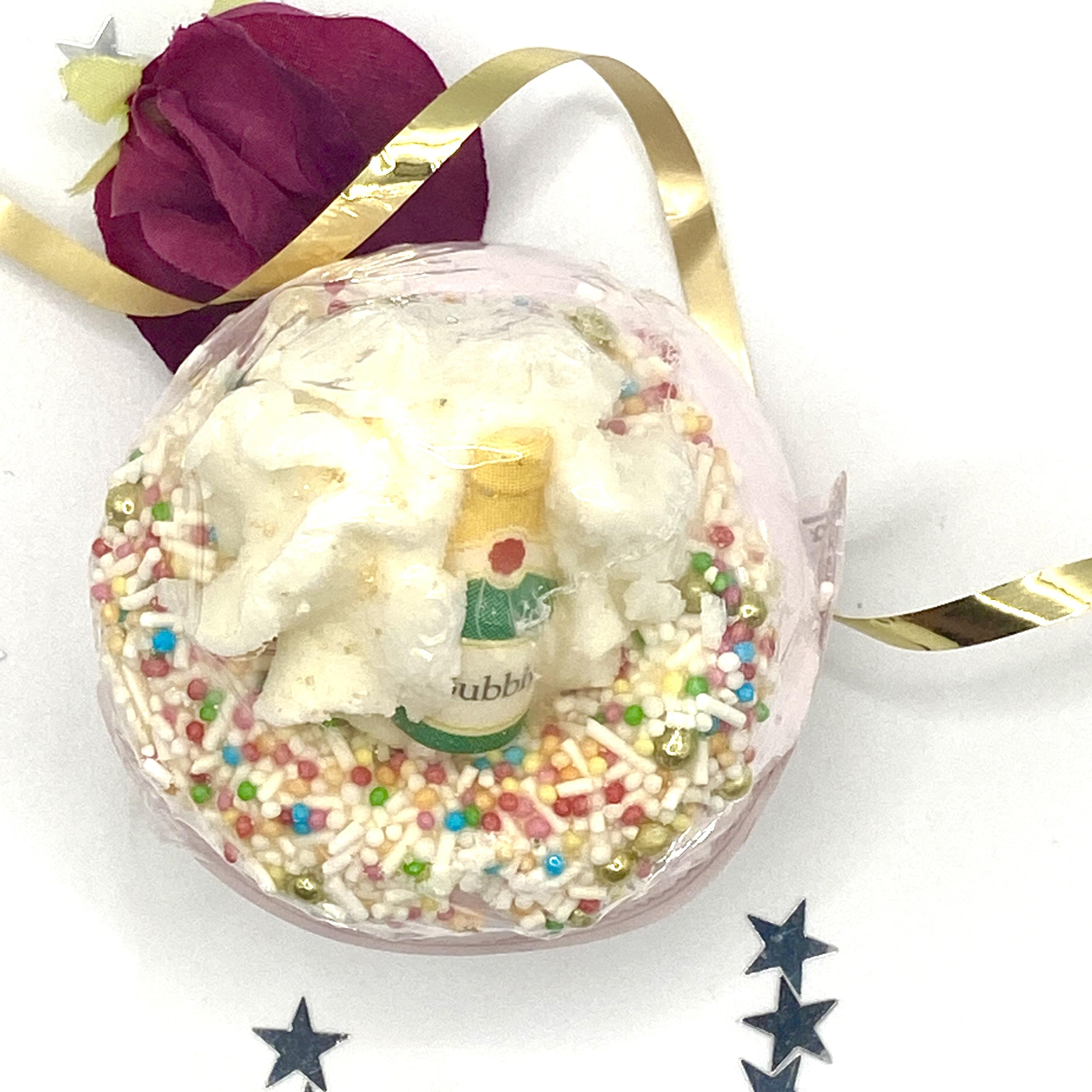 fizz the season bath bomb