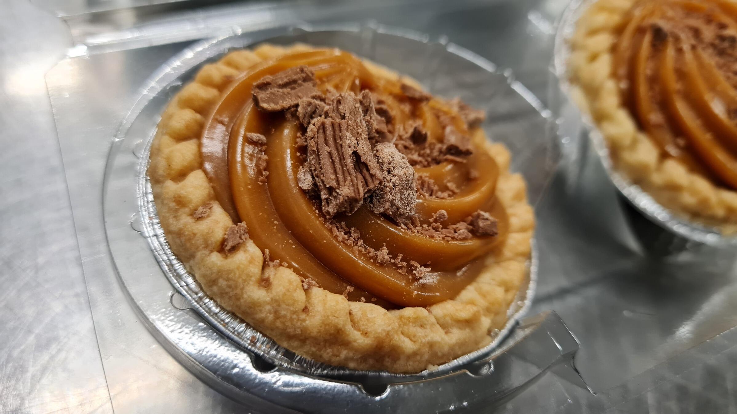 Weekly cake subscription £1.80 range – Lothian Bakery