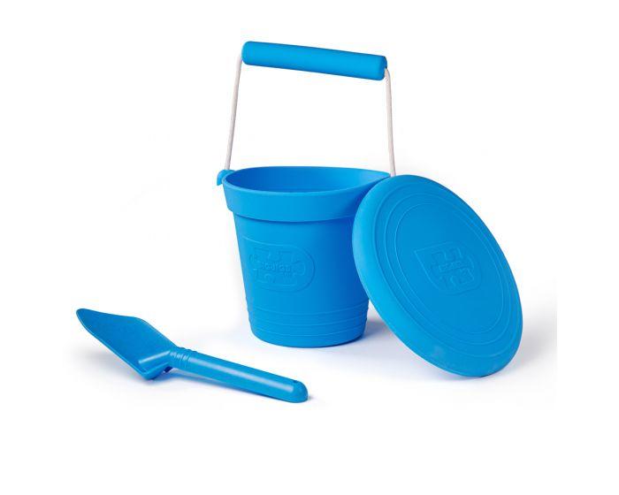 Blue bucket spade and frisbee sest.