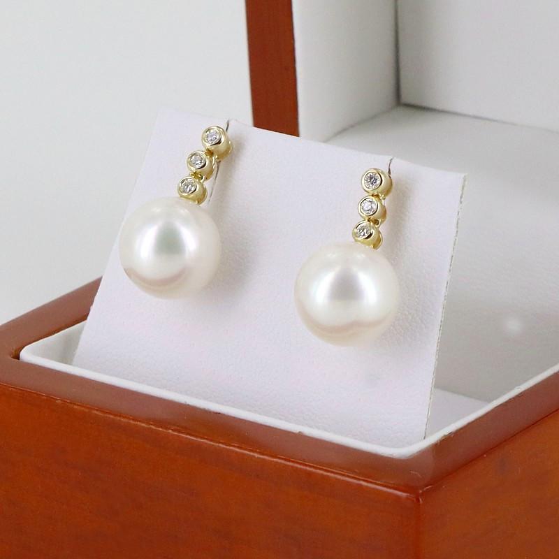 Pearl & Diamond Earrings 10-10.5mm On 18K Yellow Gold