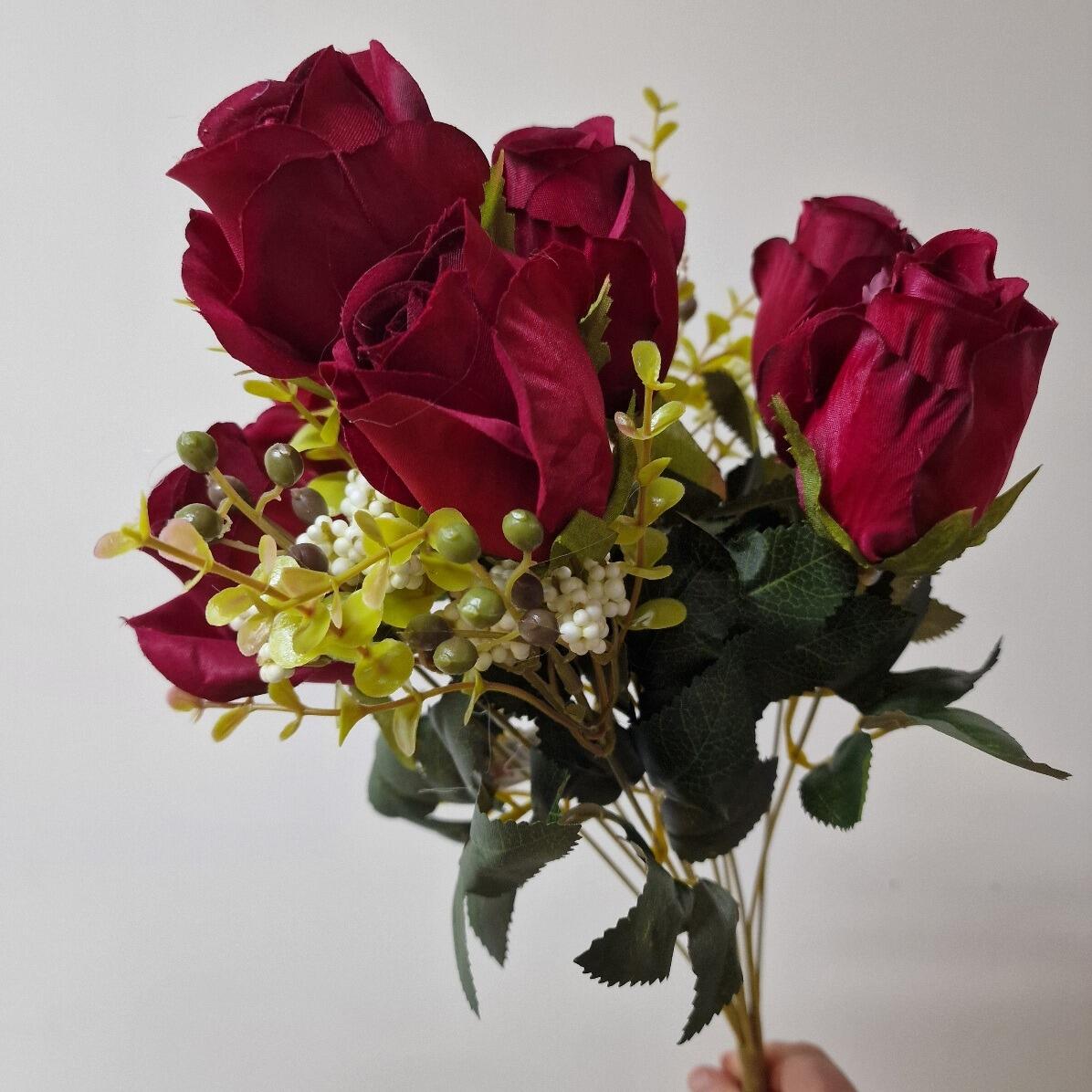 Red Artificial Roses - Rosebud Flower Bouquet