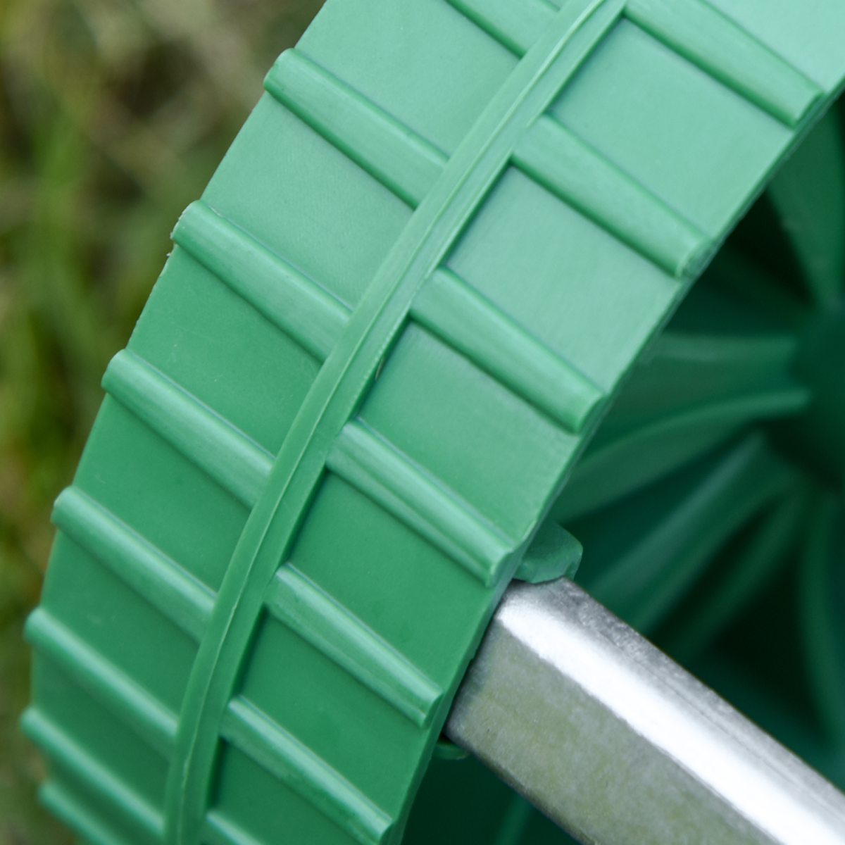 outsunny lawn aerator rollergreensilver view 9