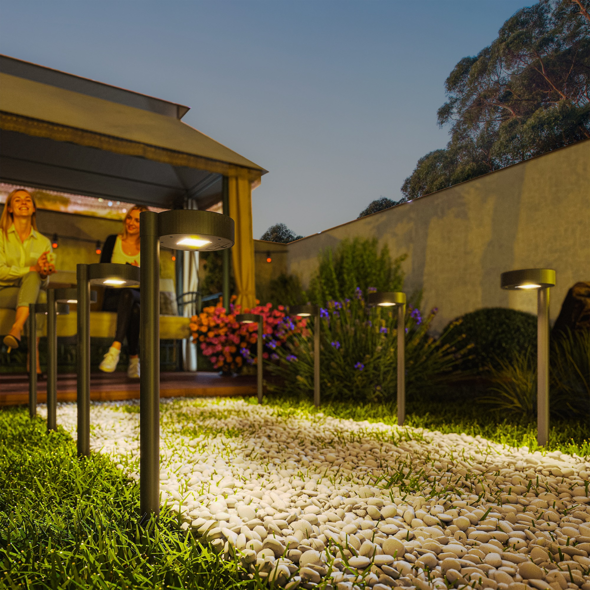outsunny solar stake lights 8 pack, ip44 pathway