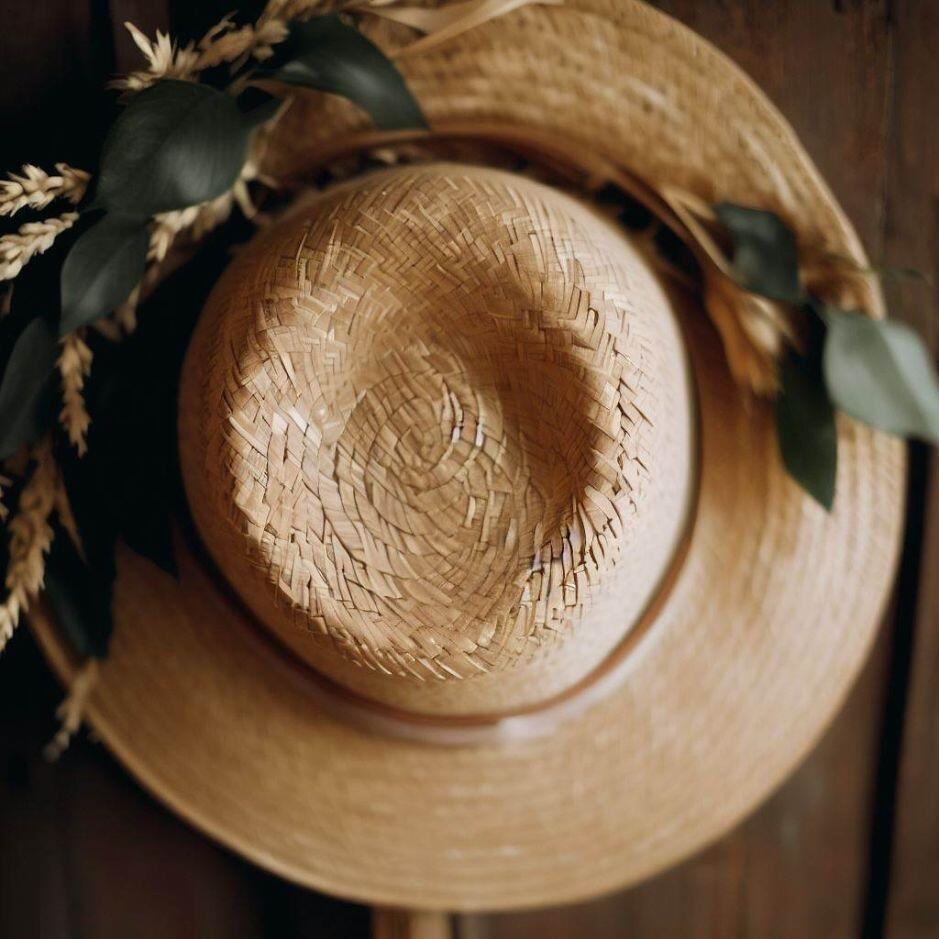 straw hat wreath