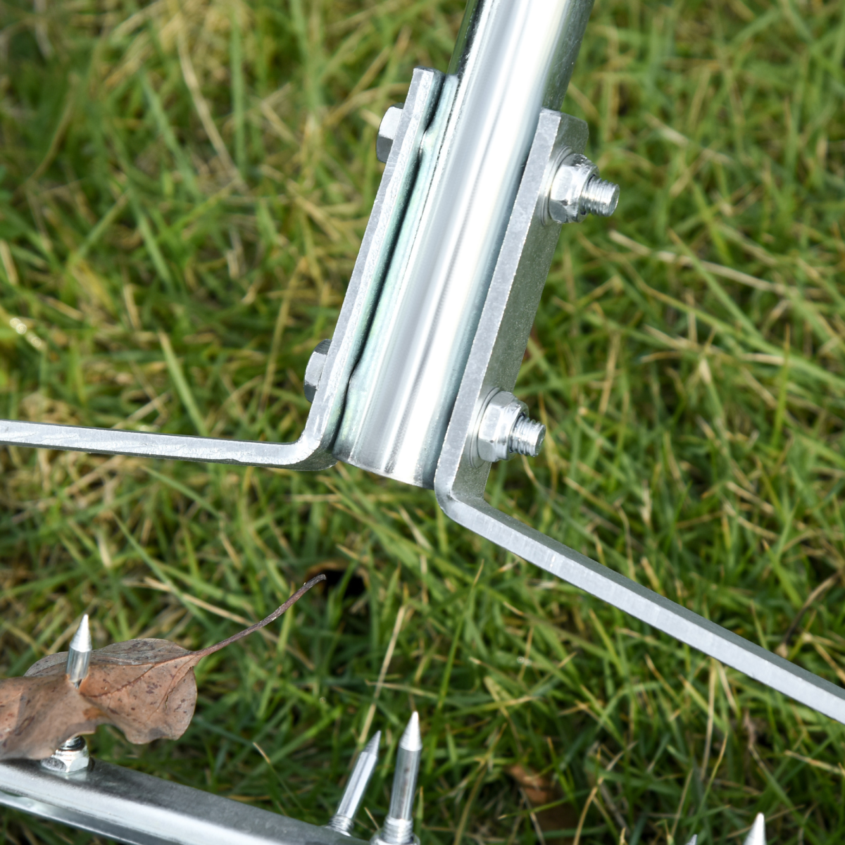 outsunny lawn aerator rollergreensilver view 7