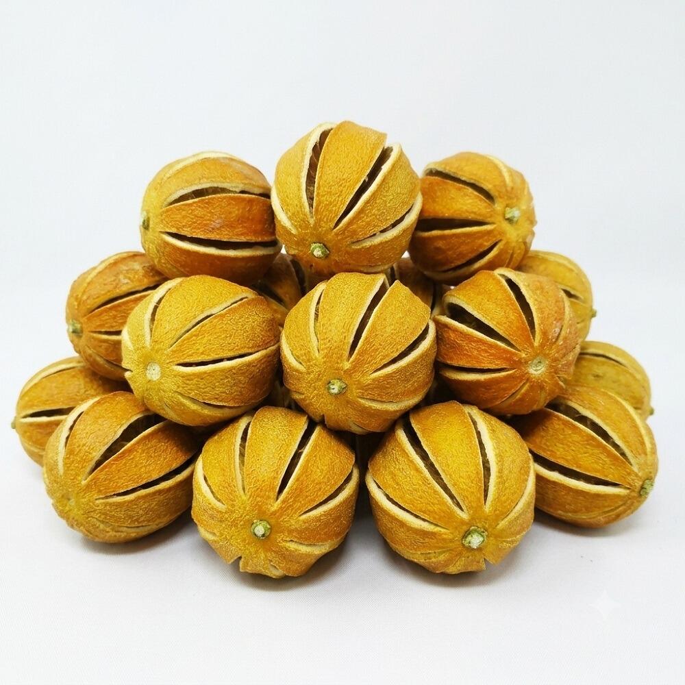 dried whole oranges wreath