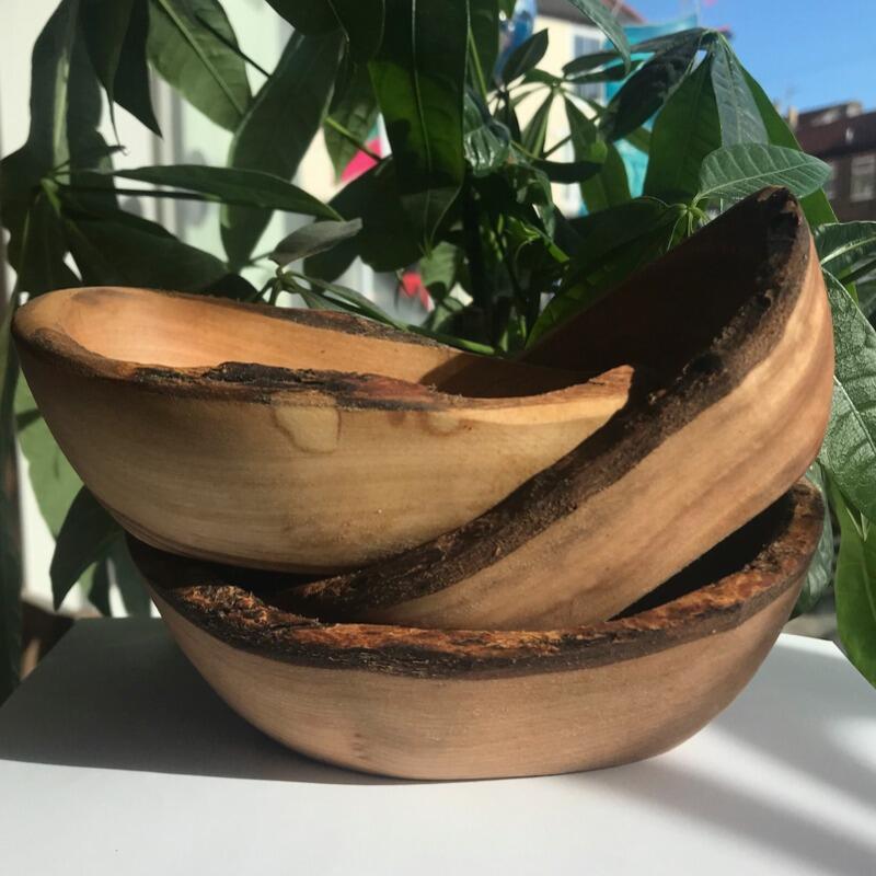Olive Wood Soap Dish - Rustic Oval Grooved 10cm-12cm
