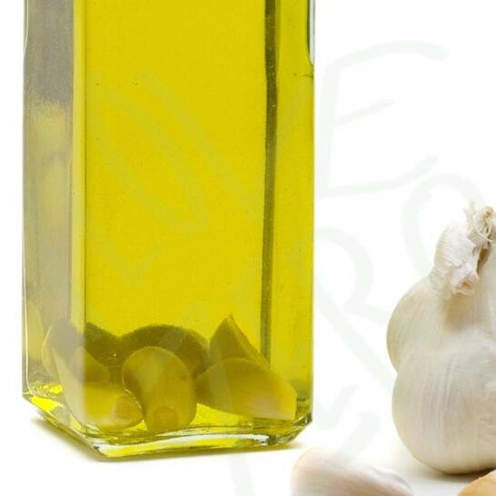 Olive Oil Infused With Garlic - Extra Virgin Arbequina (500ml refill)