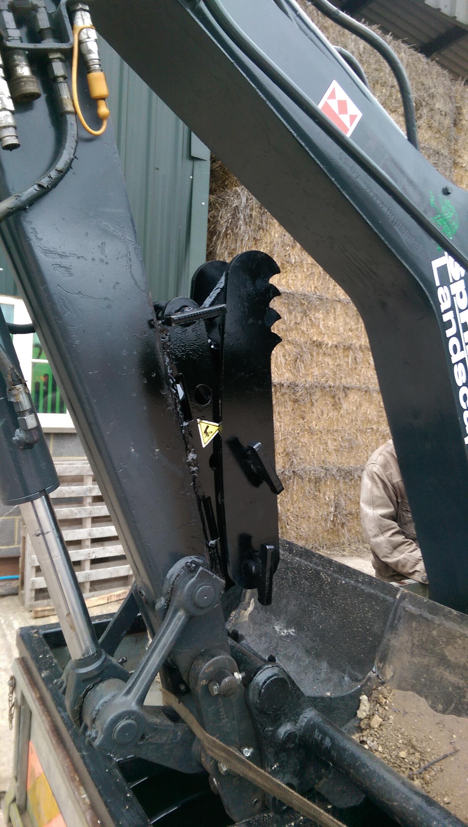 rsl-excavator-manual-thumb-grabs-for-machines-1.5to19T