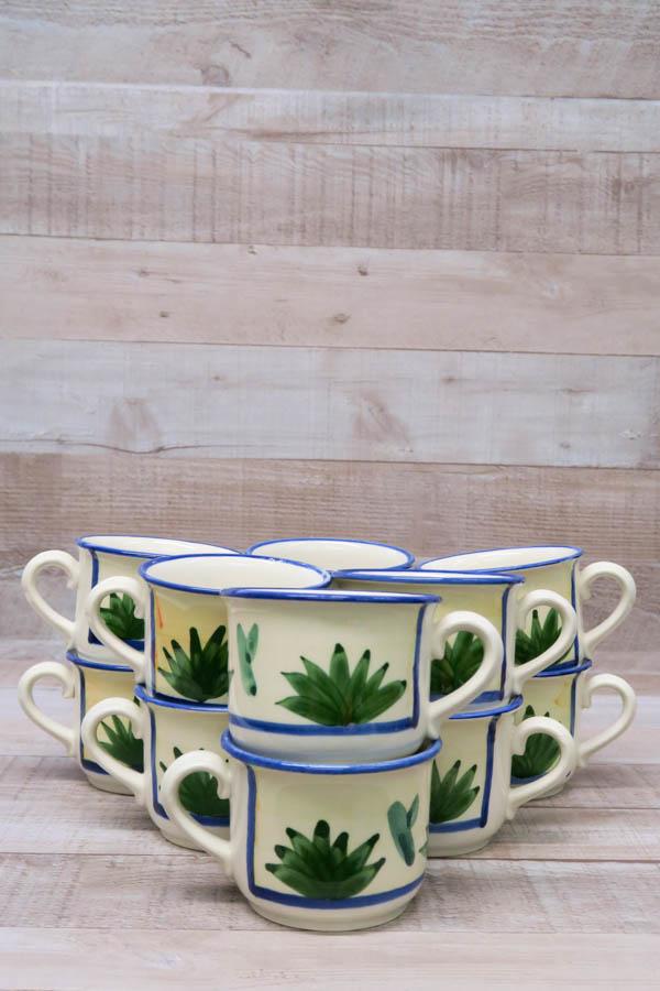 Cream with Blue Flower and Trim Set of 10 Cups ans Saucers22-01-2021 at 14.24.21 2.jpg