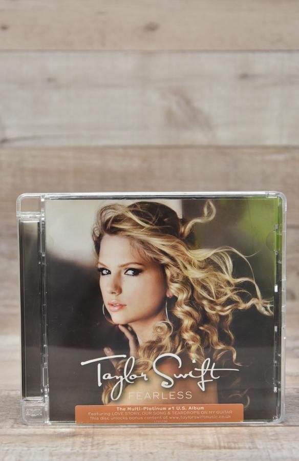 Taylor Swift Fearless CD.jpg