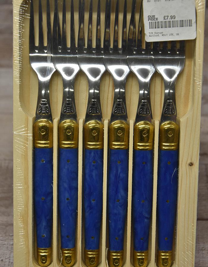 LAGUIOLE BOXED SET OF SIX BLUE AND GOLD HANDLED FORKS