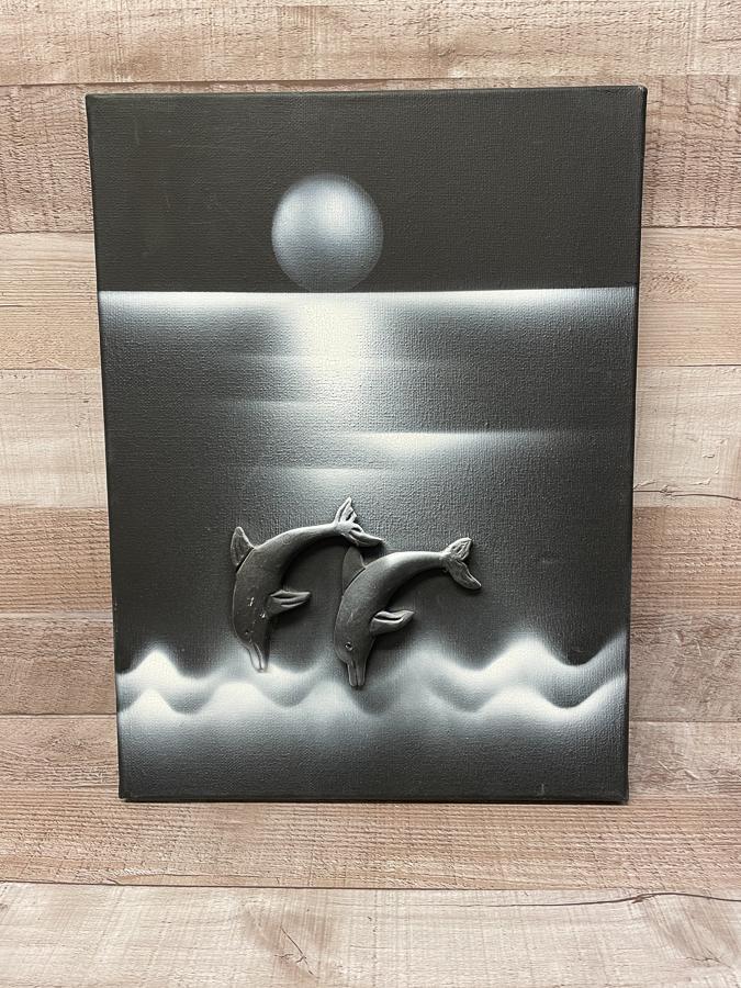 BLACK AND WHITE 3D DOLPHIN CANVAS .JPG