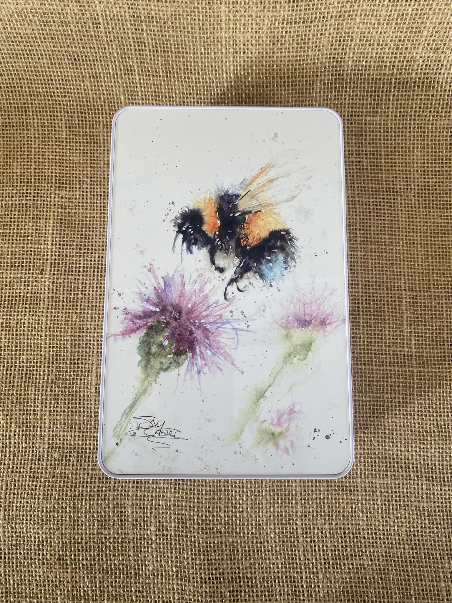 bee tin