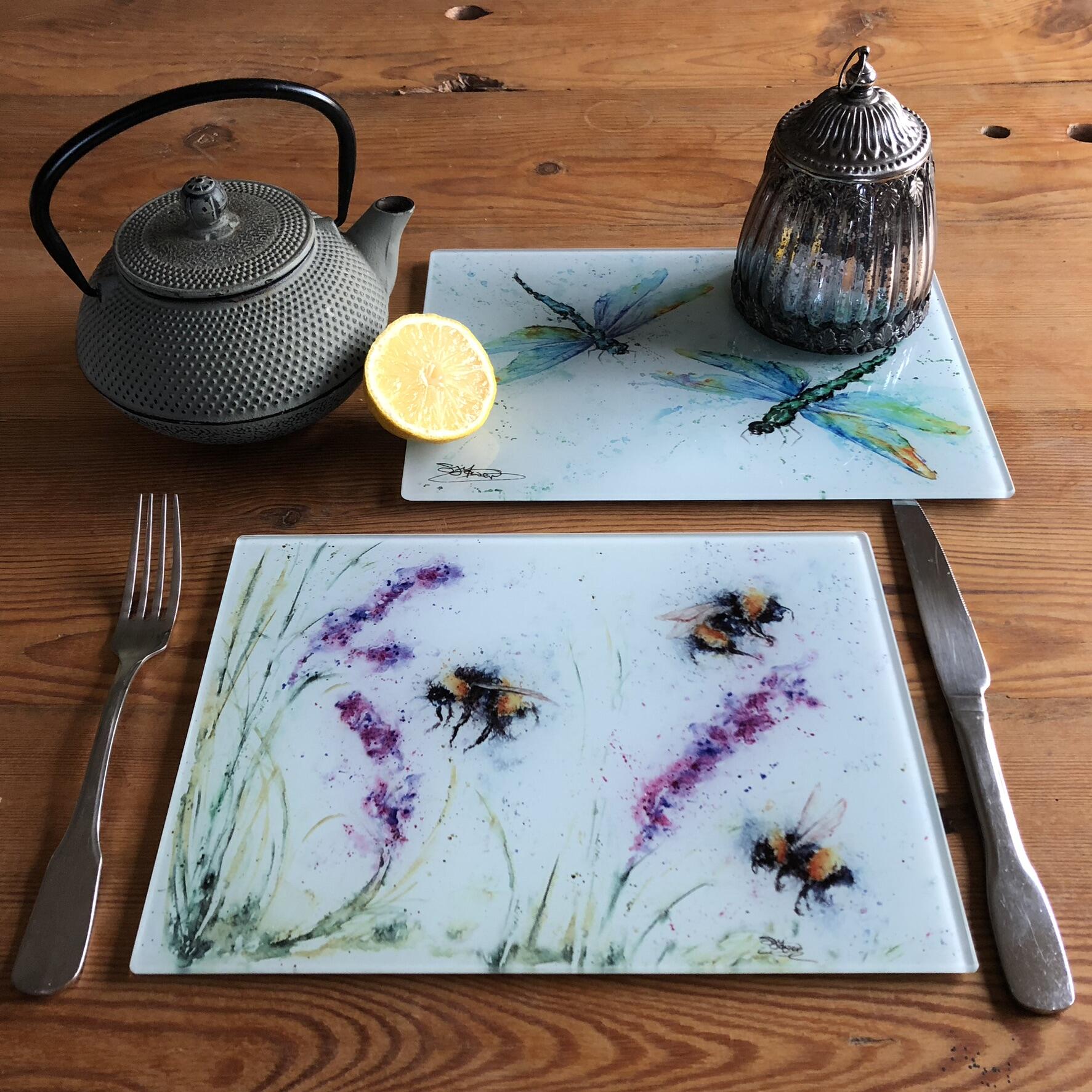glass placemats in use