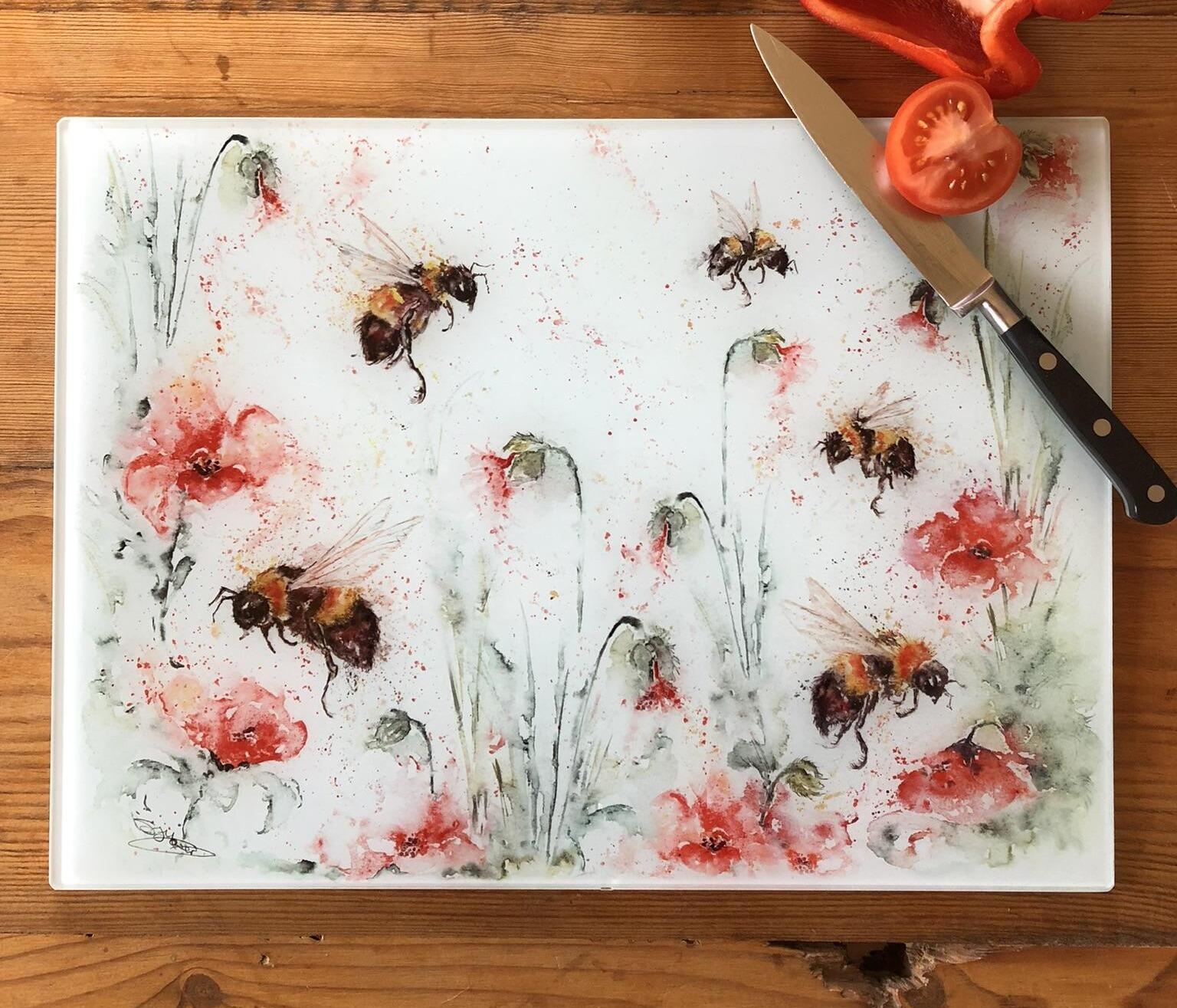 bee design chopping board