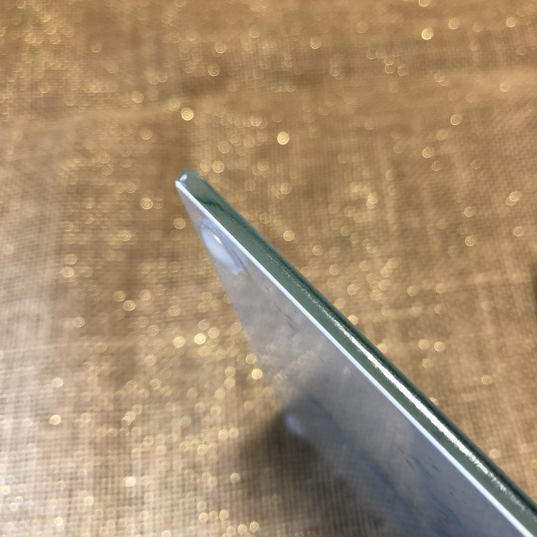edge of glass mat