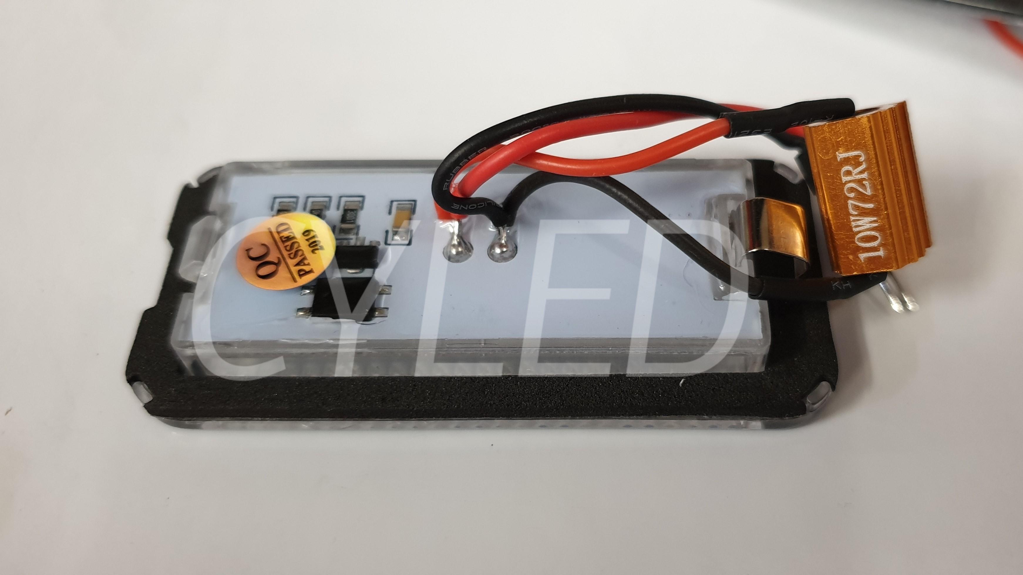 Fiat 500 LED number plate units.