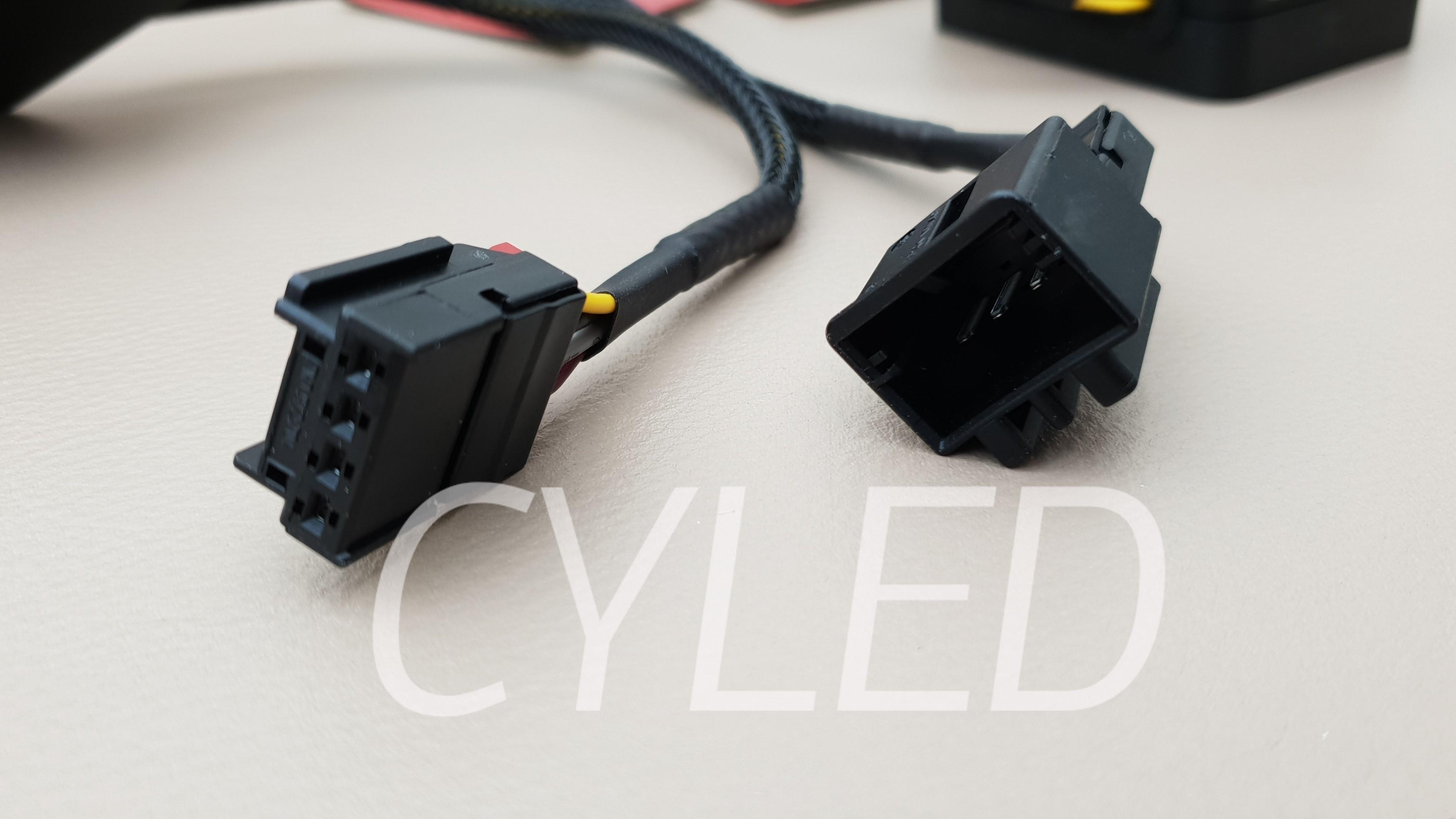 VW Golf Mk7 Semi Dynamic indicator harnesses.