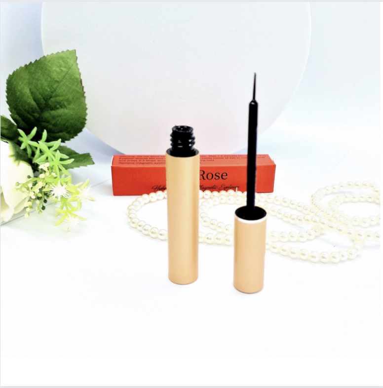 Russain Hybrid special magnetic eyeliner for a super power hold